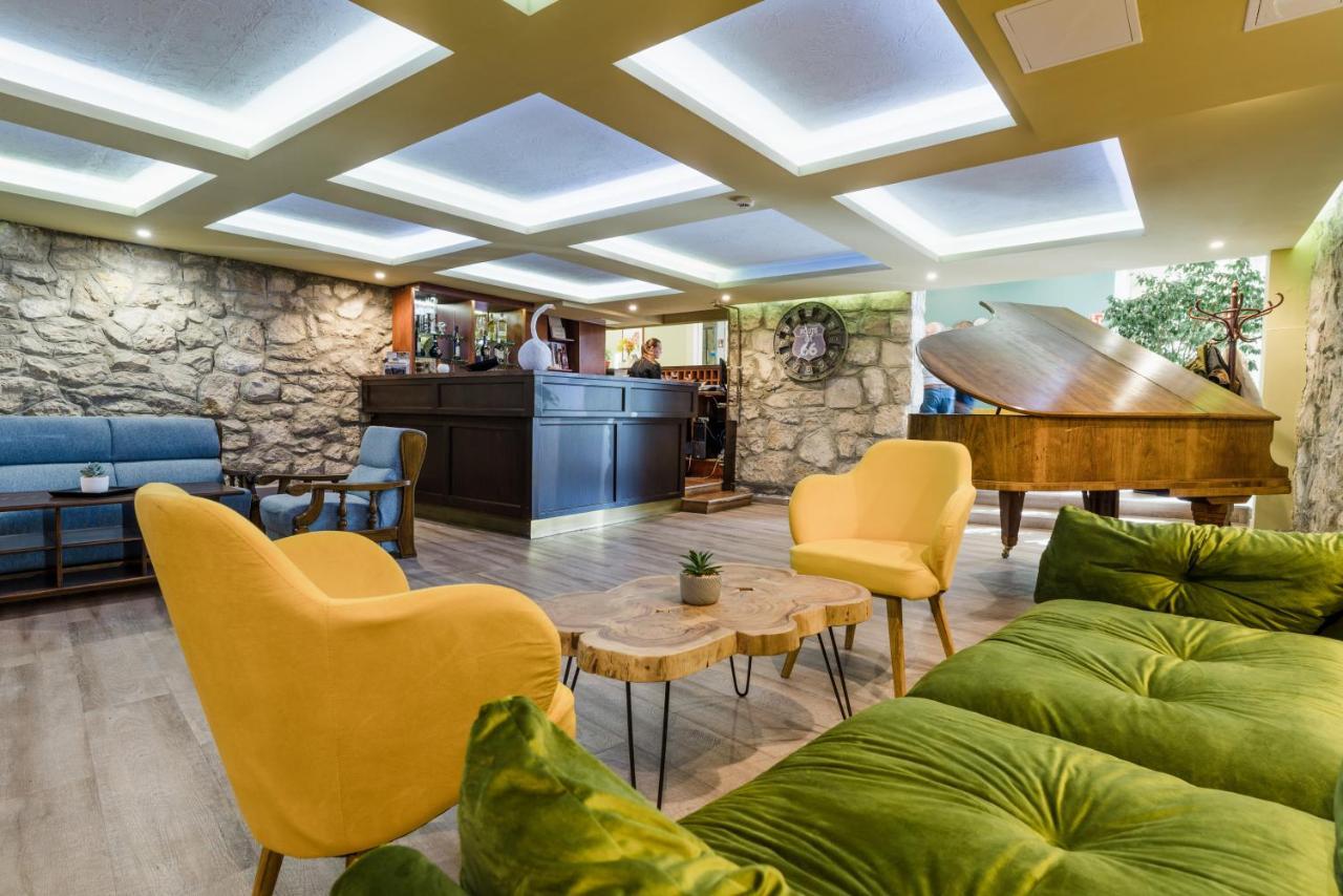Amstel Hattyú Panzió -Érintésmentes bejelentkezés Győr Extérieur photo